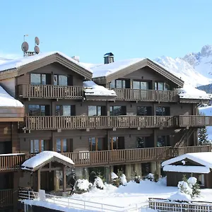 https://le-grand-hotel-courchevel-1850.hotels-rhonealpes.com