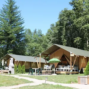 https://domaine-chez-jem.hotels-rhonealpes.com